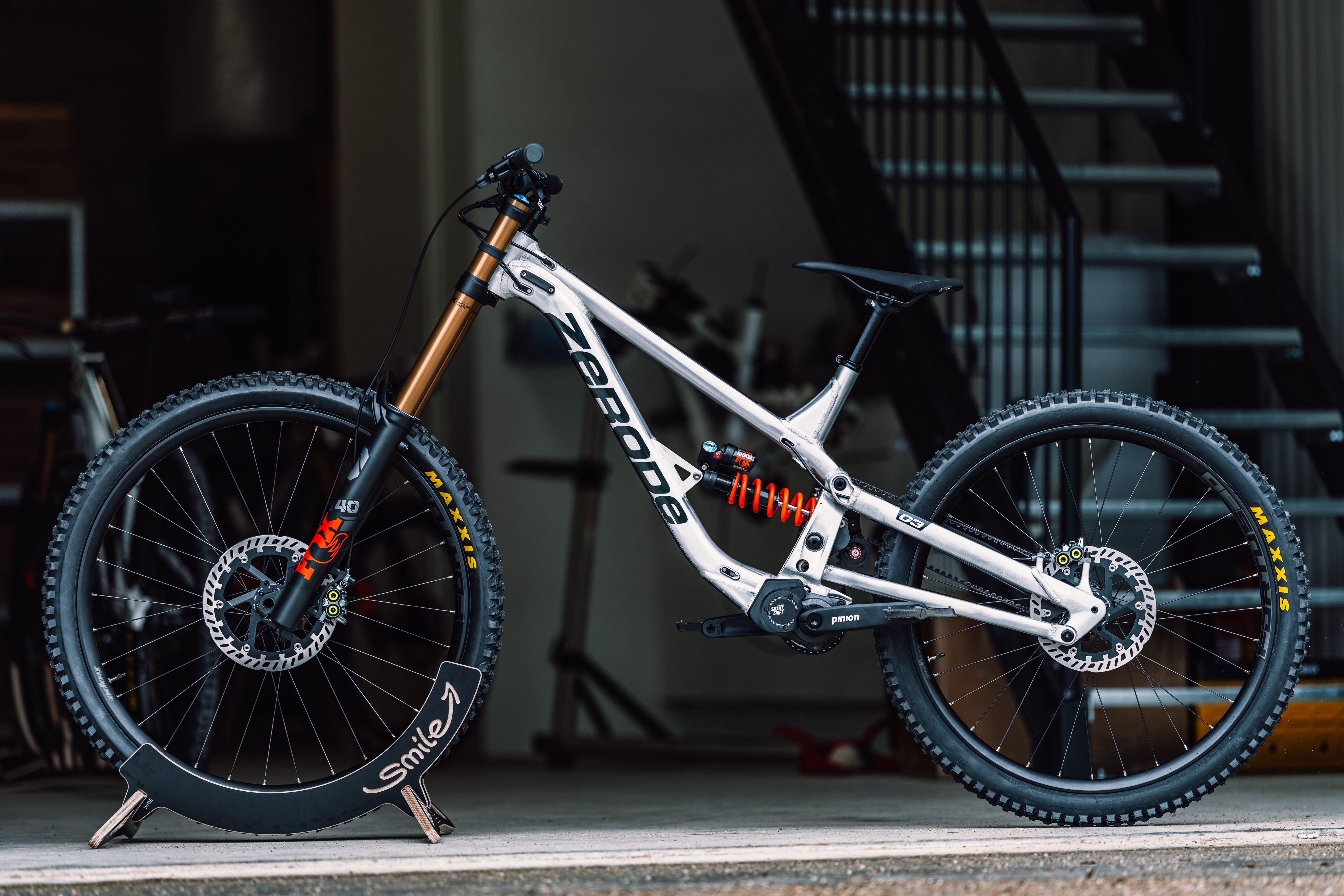 Zerode dh hot sale bike